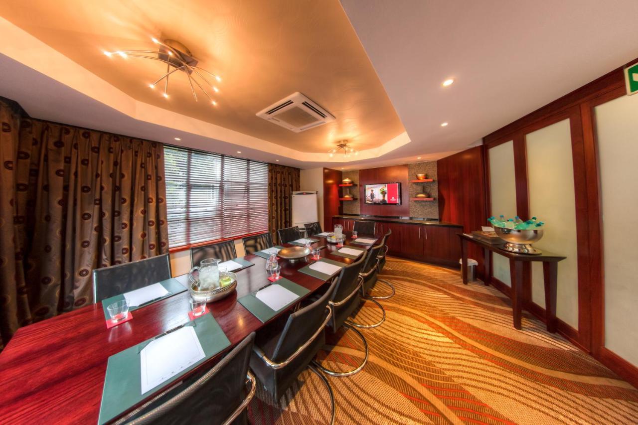 City Lodge Hotel Sandton, Morningside Johannesburg Esterno foto