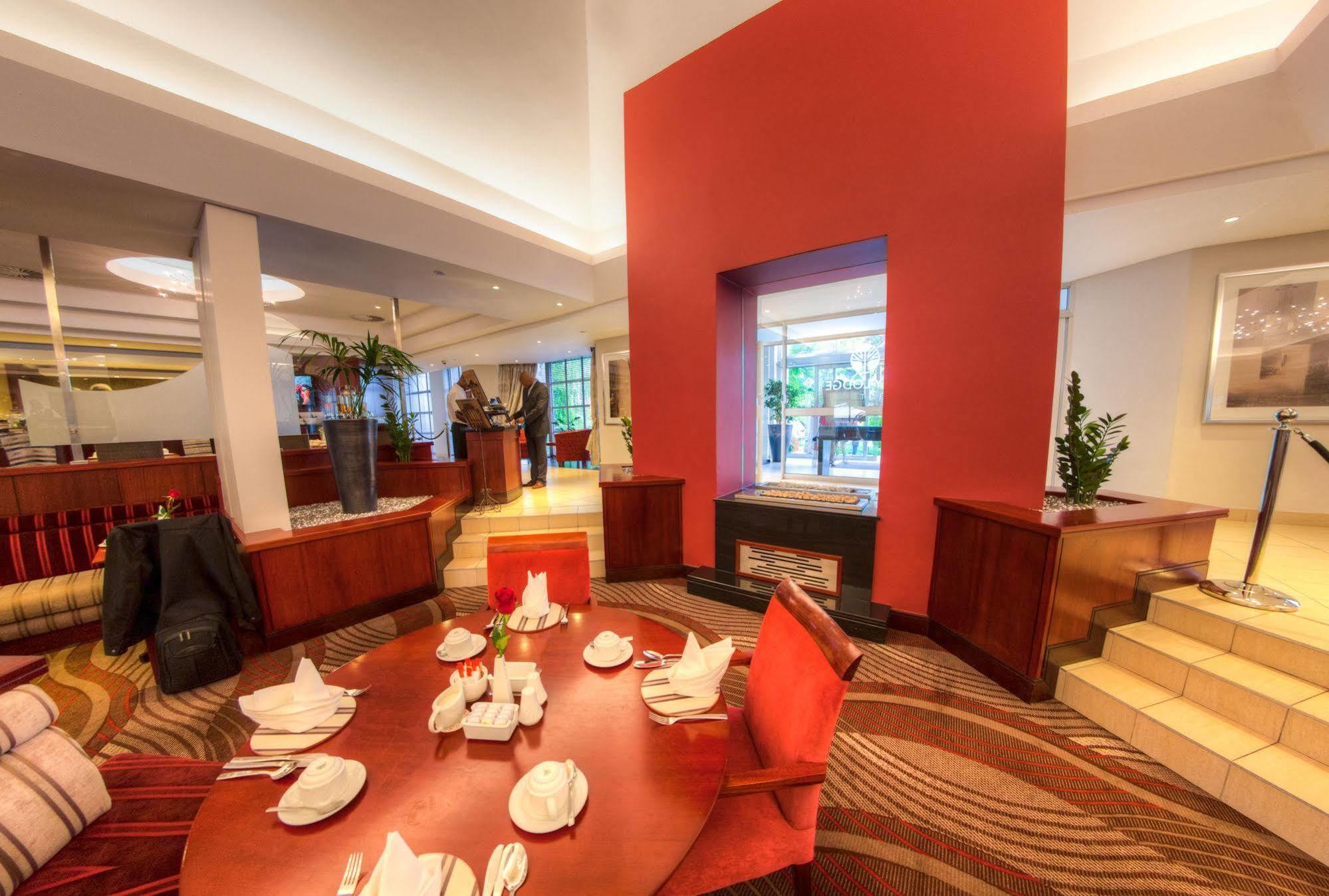 City Lodge Hotel Sandton, Morningside Johannesburg Esterno foto