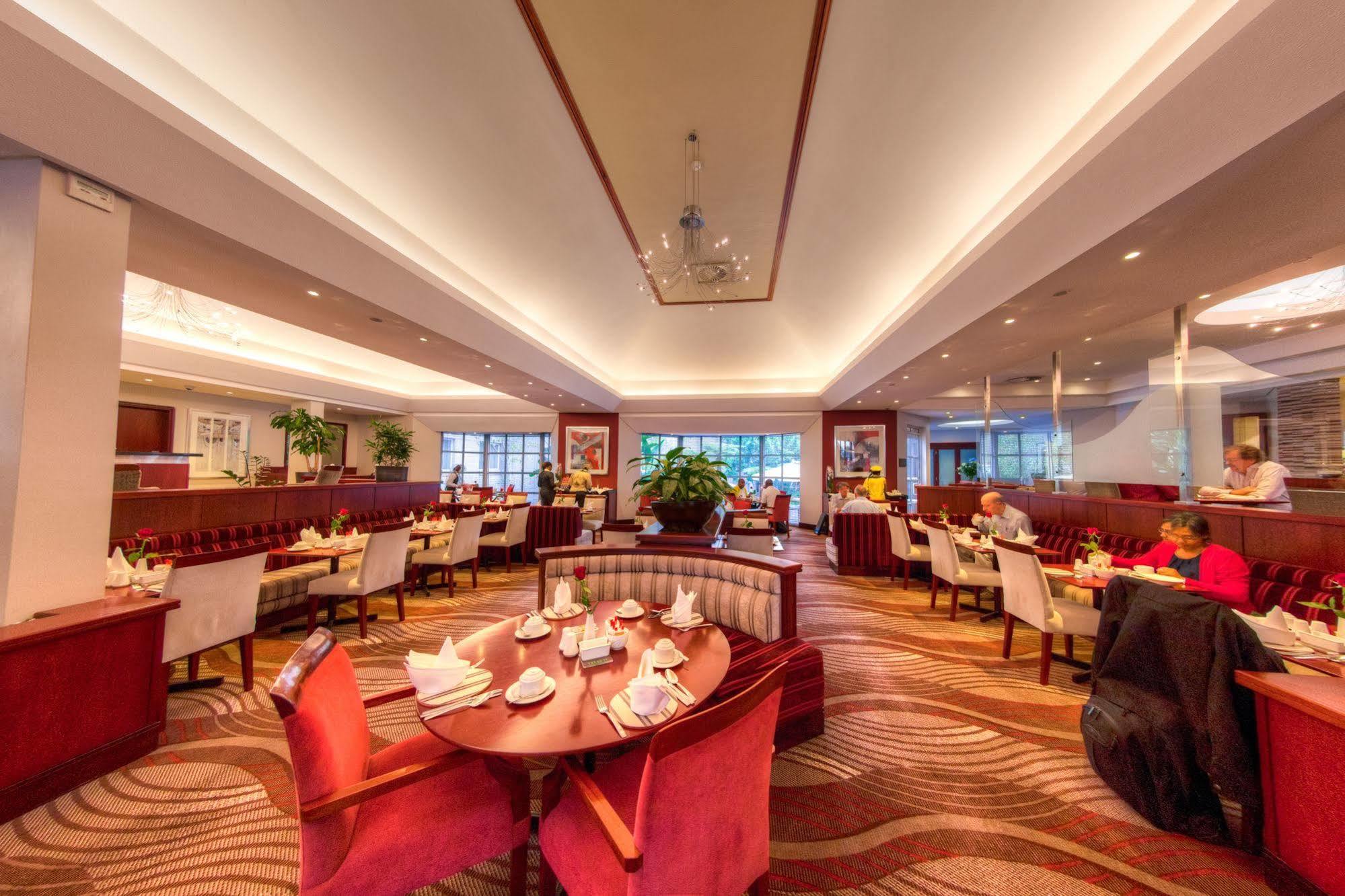 City Lodge Hotel Sandton, Morningside Johannesburg Esterno foto