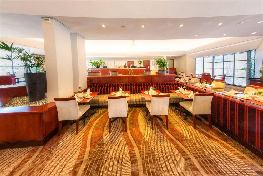 City Lodge Hotel Sandton, Morningside Johannesburg Esterno foto